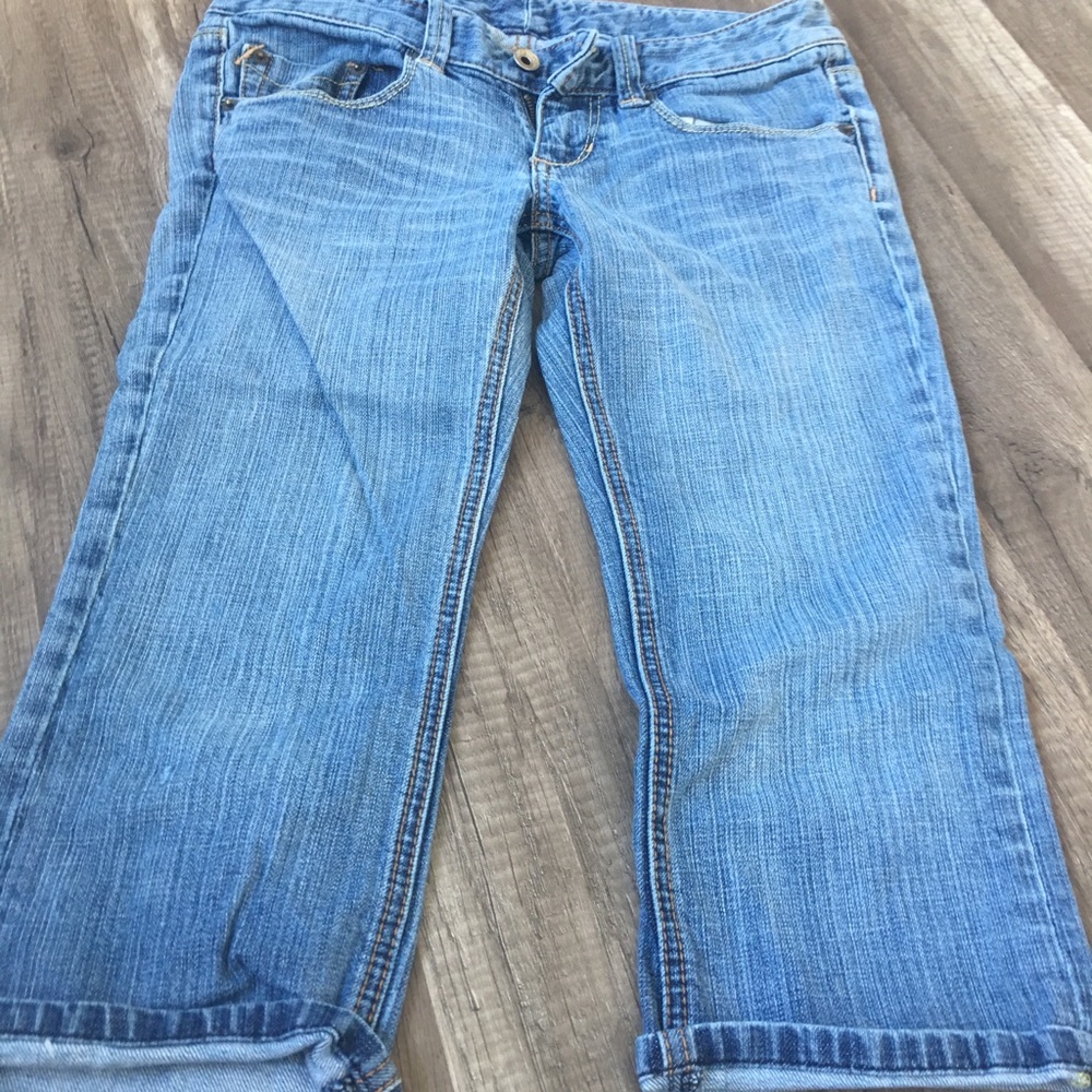 Express Capris- Great Condition!